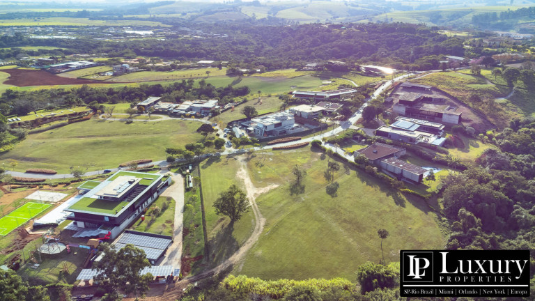 Terreno em Condomínio à Venda,  em Fazenda Boa Vista - Porto Feliz