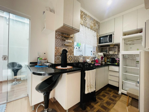Imagem Casa com 2 Quartos à Venda, 59 m² em Sítio Cercado - Curitiba Imagem Casa com 2 Quartos à Venda, 59 m² em Sítio Cercado - Curitiba