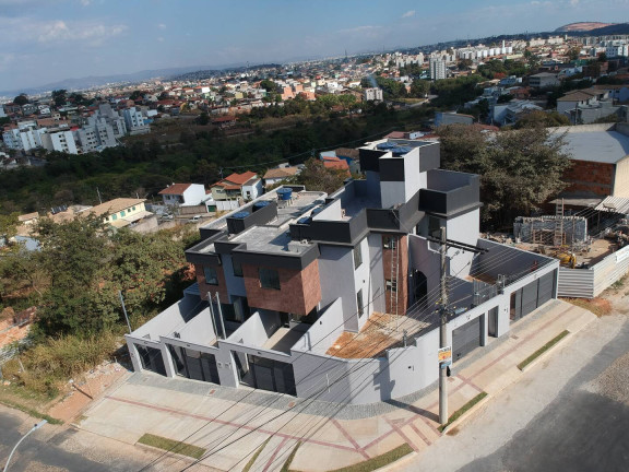 Imagem Casa com 3 Quartos à Venda, 63 m² em Contagem Imagem Casa com 3 Quartos à Venda, 63 m² em Contagem