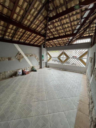 Imagem Casa com 3 Quartos à Venda, 127 m² em Maracanã - Praia Grande Imagem Casa com 3 Quartos à Venda, 127 m² em Maracanã - Praia Grande