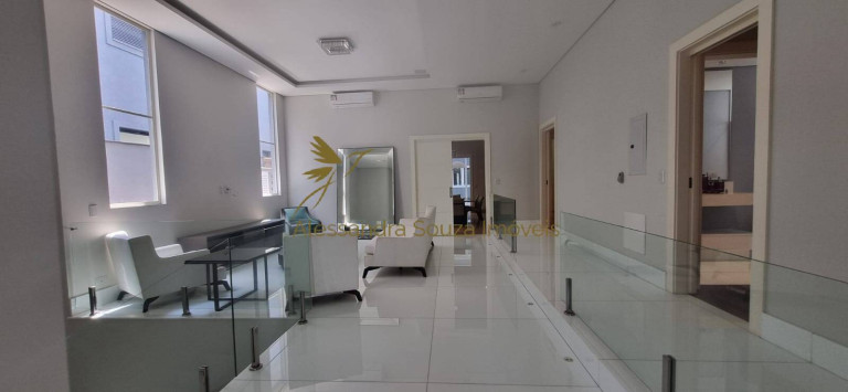 Imagem Casa com 4 Quartos à Venda, 490 m² em Centro Comercial Jubran - Barueri Imagem Casa com 4 Quartos à Venda, 490 m² em Centro Comercial Jubran - Barueri