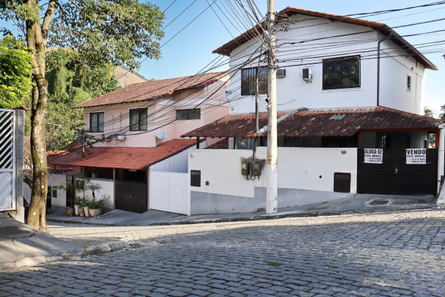 Casa com 2 Quartos à Venda,  em Campo Grande - Rio De Janeiro