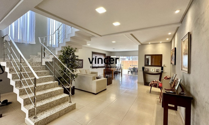 Imagem Casa com 4 Quartos à Venda, 287 m² em Jardins Valência - Goiânia Imagem Casa com 4 Quartos à Venda, 287 m² em Jardins Valência - Goiânia