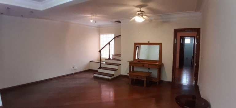 Imagem Sobrado com 2 Quartos à Venda, 220 m² em Jardim Marek - Santo André