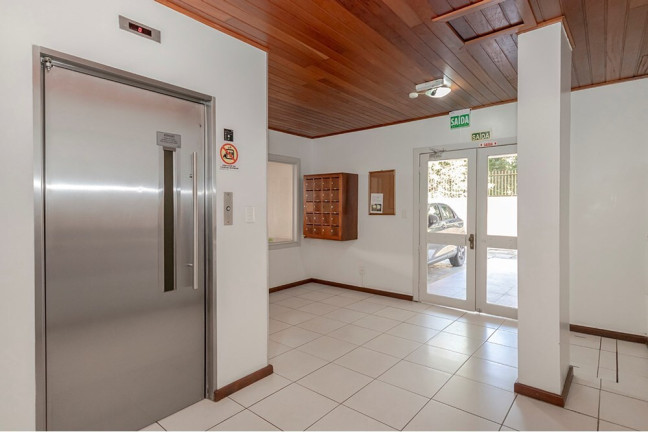 Imagem Apartamento com 2 Quartos à Venda, 67 m² em Cristal - Porto Alegre Imagem Apartamento com 2 Quartos à Venda, 67 m² em Cristal - Porto Alegre