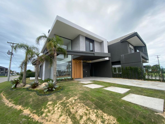 Casa com 4 Quartos à Venda, 200 m² em Condominio Sunset - Xangri-lá