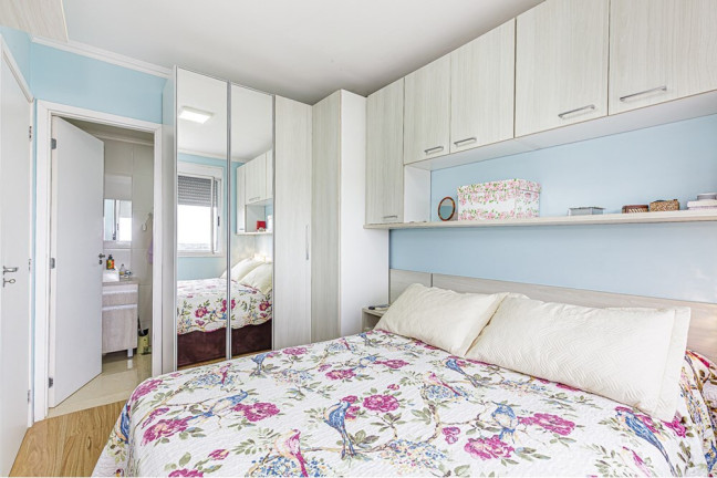 Imagem Apartamento com 3 Quartos à Venda, 62 m² em São Sebastião - Porto Alegre Imagem Apartamento com 3 Quartos à Venda, 62 m² em São Sebastião - Porto Alegre