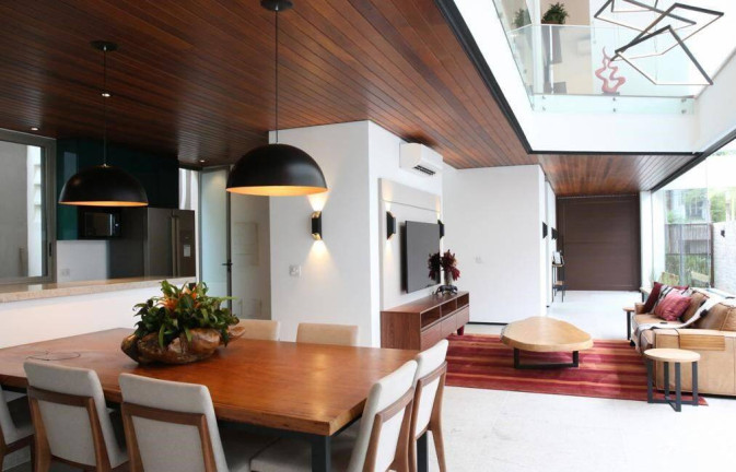Imagem Casa com 5 Quartos à Venda, 325 m² em Riviera De São Lourenço - Bertioga Imagem Casa com 5 Quartos à Venda, 325 m² em Riviera De São Lourenço - Bertioga