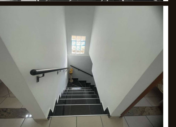 Imagem Casa com 3 Quartos à Venda,  em Vila Guilhermina - Praia Grande