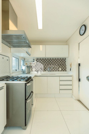 Imagem Apartamento com 2 Quartos à Venda, 126 m² em Jardim Europa - São Paulo