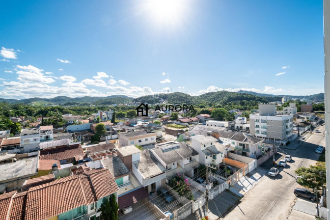 Imagem Apartamento com 2 Quartos à Venda, 67 m² em Centro - Camboriú