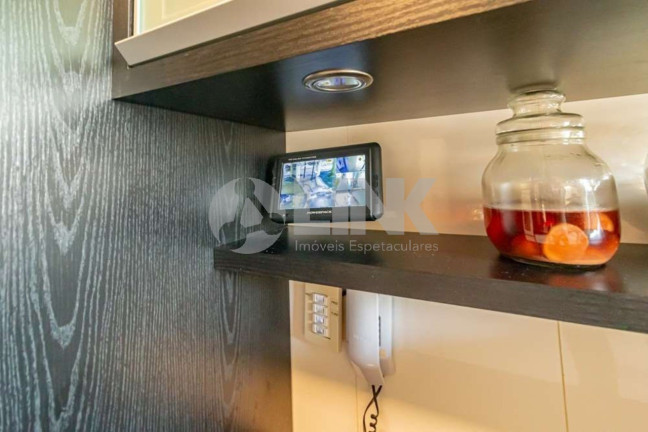 Imagem Apartamento com 3 Quartos à Venda, 113 m² em Petropolis - Porto Alegre