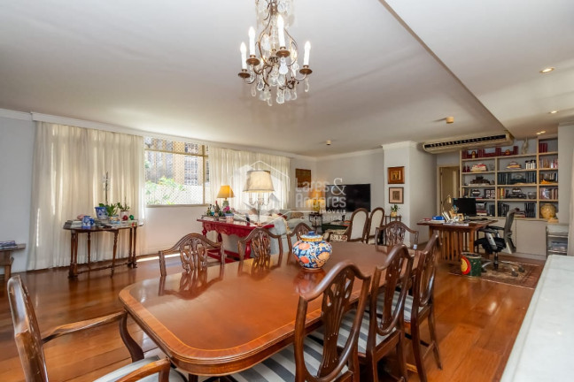 Imagem Apartamento com 2 Quartos à Venda, 183 m² em Jardim Paulista - São Paulo