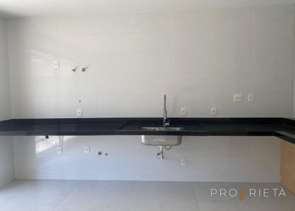 Imagem Casa de Condomínio com 4 Quartos à Venda, 280 m² em Barra Da Tijuca - Rio De Janeiro Imagem Casa de Condomínio com 4 Quartos à Venda, 280 m² em Barra Da Tijuca - Rio De Janeiro