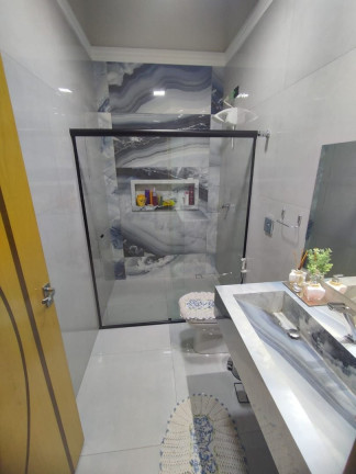 Imagem Casa com 3 Quartos à Venda, 170 m² em Jardim Munique - Maringa