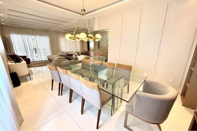 Imagem Casa de Condomínio com 5 Quartos à Venda, 332 m² em Barra Da Tijuca - Rio De Janeiro Imagem Casa de Condomínio com 5 Quartos à Venda, 332 m² em Barra Da Tijuca - Rio De Janeiro