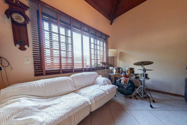 Imagem Casa com 3 Quartos à Venda, 290 m² em Itaipu - Niterói