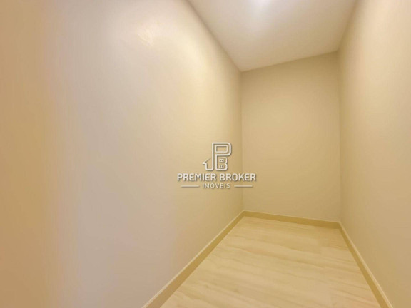 Imagem Casa com 5 Quartos à Venda, 500 m² em Carlos Guinle - Teresópolis Imagem Casa com 5 Quartos à Venda, 500 m² em Carlos Guinle - Teresópolis