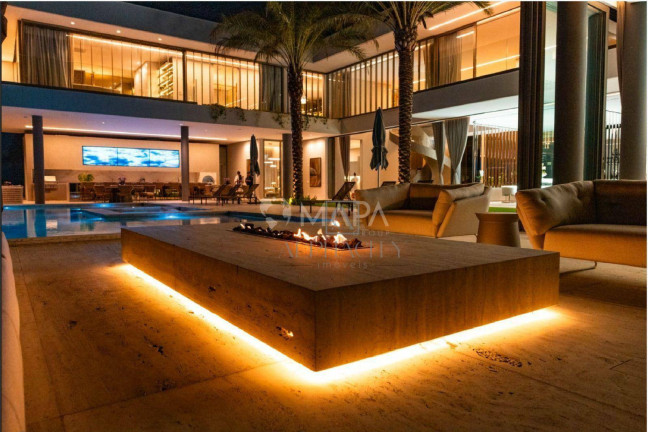 Imagem Casa com 8 Quartos à Venda, 3.323 m² em Tamboré - Santana De Parnaíba Imagem Casa com 8 Quartos à Venda, 3.323 m² em Tamboré - Santana De Parnaíba