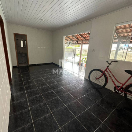 Imagem Casa com 5 Quartos à Venda, 110 m² em Ilha Da Figueira - Guaramirim Imagem Casa com 5 Quartos à Venda, 110 m² em Ilha Da Figueira - Guaramirim