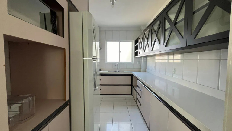 Imagem Cobertura com 3 Quartos à Venda, 180 m² em Centro - Balneário Camboriú