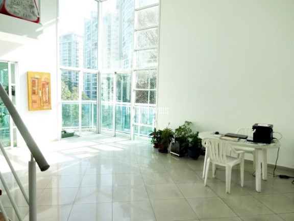 Apartamento com 4 Quartos à Venda, 212 m² em Panamby - São Paulo