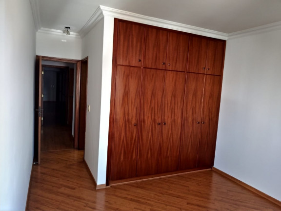 Imagem Imóvel com 4 Quartos à Venda, 268 m² em Anhangabaú - Jundiaí