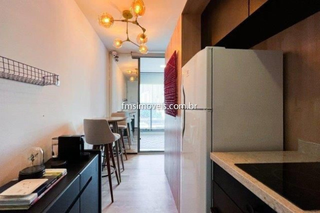 Imagem Imóvel com 1 Quarto para Alugar, 29 m² em Itaim Bibi - São Paulo