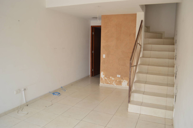 Imagem Casa com 2 Quartos à Venda, 76 m² em Jardim Colibri - Cotia Imagem Casa com 2 Quartos à Venda, 76 m² em Jardim Colibri - Cotia