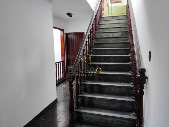 Imagem Casa com 4 Quartos à Venda, 500 m² em Centro - São Gonçalo Imagem Casa com 4 Quartos à Venda, 500 m² em Centro - São Gonçalo