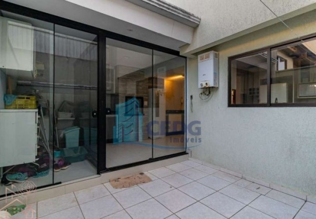 Imagem Casa com 3 Quartos à Venda, 130 m² em Jardim Das Américas - Curitiba Imagem Casa com 3 Quartos à Venda, 130 m² em Jardim Das Américas - Curitiba