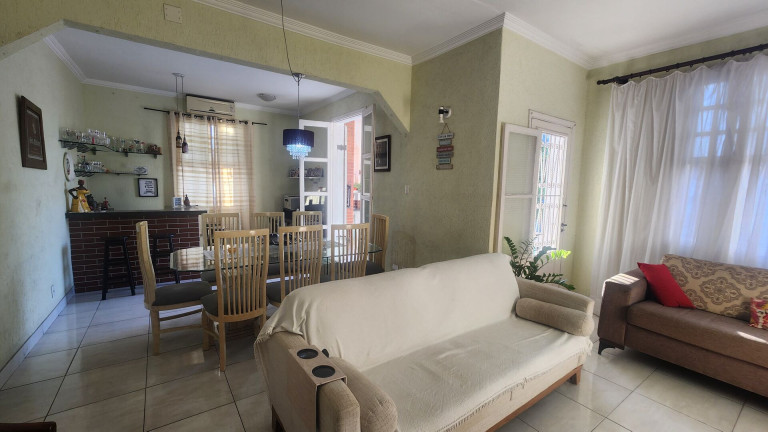 Imagem Casa com 4 Quartos à Venda, 220 m² em Gonzaga - Santos