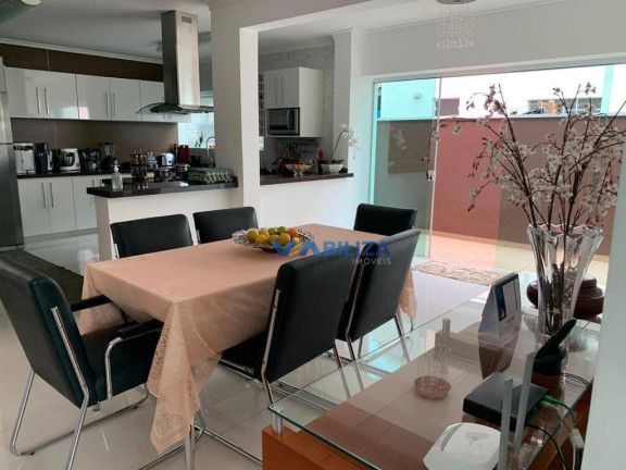 Imagem Casa com 4 Quartos à Venda, 600 m² em Caputera - Arujá Imagem Casa com 4 Quartos à Venda, 600 m² em Caputera - Arujá