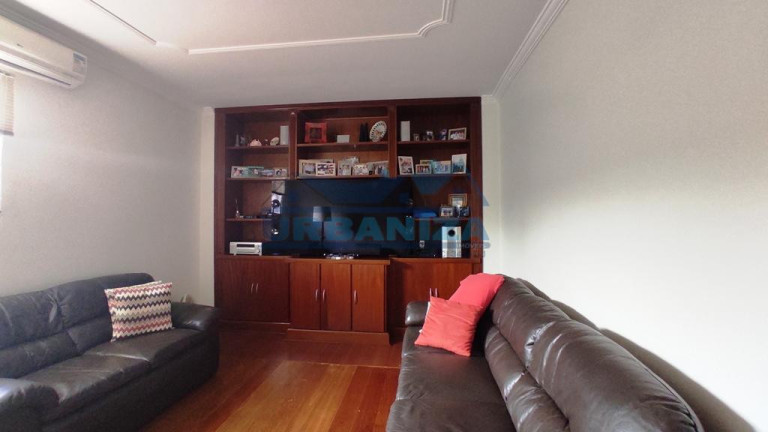 Imagem Casa com 3 Quartos à Venda, 415 m² em Condomínio Residencial Ibiza - Birigui