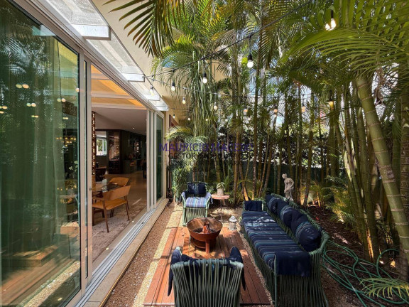 Imagem Casa com 4 Quartos à Venda, 504 m² em Alphaville Residencial Plus - Barueri Imagem Casa com 4 Quartos à Venda, 504 m² em Alphaville Residencial Plus - Barueri