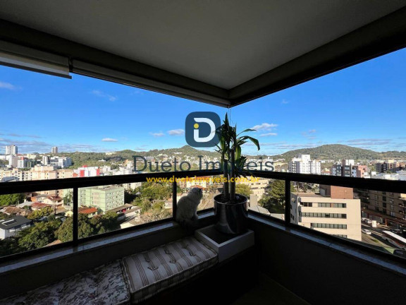 Imagem Apartamento com 3 Quartos à Venda, 200 m² em Nossa Senhora De Lourdes - Santa Maria Imagem Apartamento com 3 Quartos à Venda, 200 m² em Nossa Senhora De Lourdes - Santa Maria
