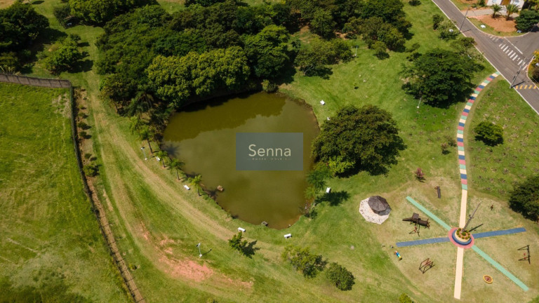 Imagem Terreno à Venda, 1.030 m² em Pindorama (jacaré) - Cabreúva Imagem Terreno à Venda, 1.030 m² em Pindorama (jacaré) - Cabreúva