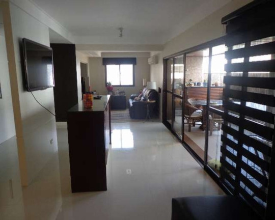Imagem Apartamento com 4 Quartos à Venda, 232 m² em Pitangueiras - Guarujá