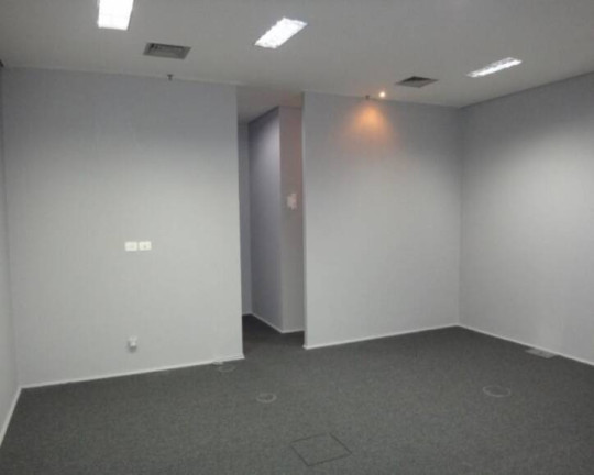 Imagem Sala Comercial para Alugar, 42 m² em Alphaville - Barueri Imagem Sala Comercial para Alugar, 42 m² em Alphaville - Barueri