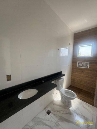 Imagem Casa com 3 Quartos à Venda, 110 m² em Maracanã - Praia Grande Imagem Casa com 3 Quartos à Venda, 110 m² em Maracanã - Praia Grande