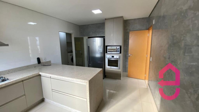 Imagem Cobertura à Venda,  em Setor Marista - Goiânia