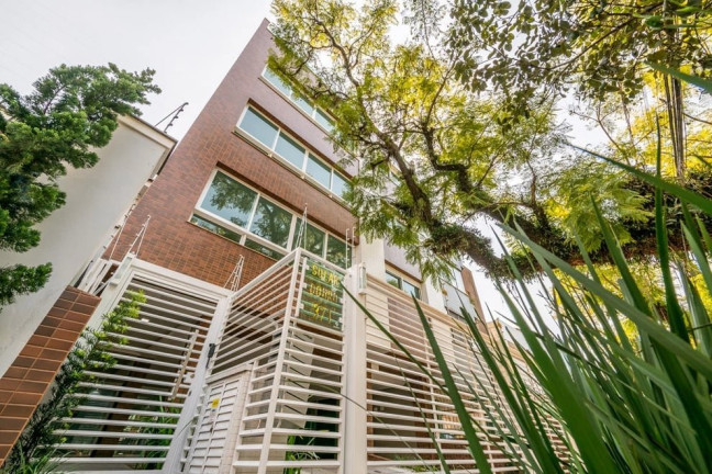 Imagem Apartamento com 3 Quartos à Venda, 128 m² em Higienópolis - Porto Alegre Imagem Apartamento com 3 Quartos à Venda, 128 m² em Higienópolis - Porto Alegre