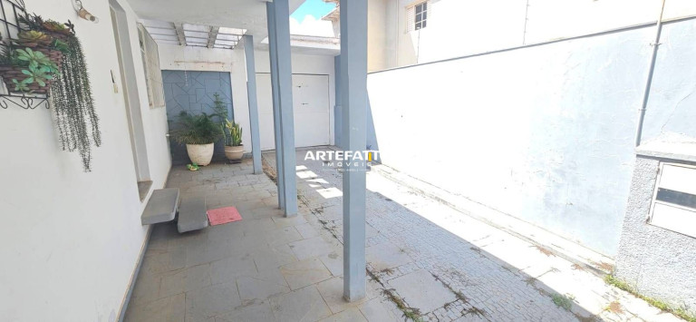 Imagem Casa com 2 Quartos à Venda, 150 m² em Centro - Franca Imagem Casa com 2 Quartos à Venda, 150 m² em Centro - Franca