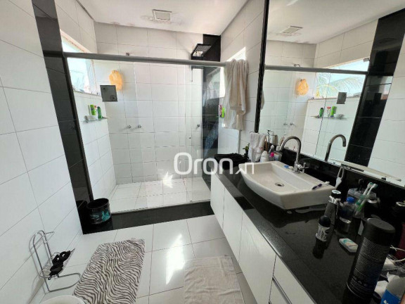 Imagem Sobrado com 3 Quartos à Venda, 324 m² em Loteamento Portal Do Sol I - Goiânia Imagem Sobrado com 3 Quartos à Venda, 324 m² em Loteamento Portal Do Sol I - Goiânia