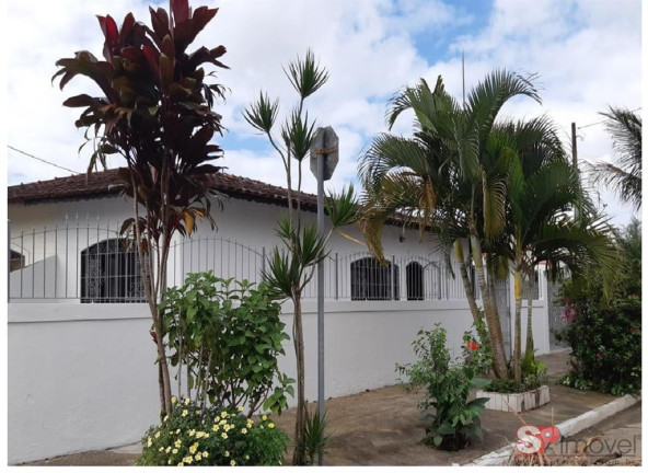 Casa com 1 Quarto à Venda, 140 m² em Maracanã - Praia Grande