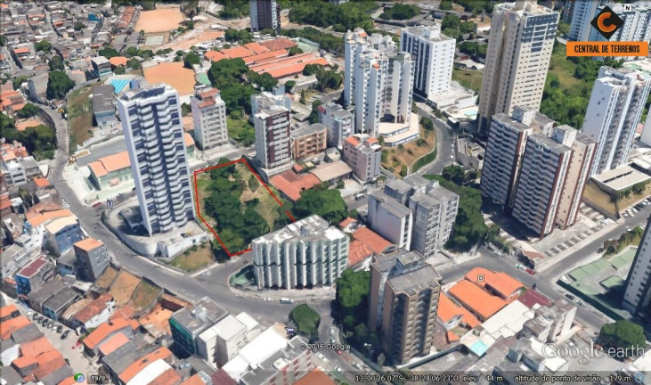 Imagem Terreno à Venda, 2.000 m² em Pituba - Salvador Imagem Terreno à Venda, 2.000 m² em Pituba - Salvador