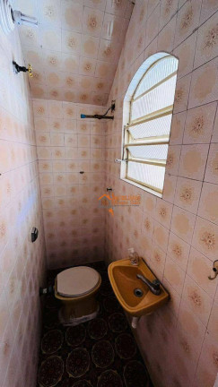 Imagem Sobrado com 3 Quartos à Venda, 179 m² em Jardim Santa Clara - Guarulhos Imagem Sobrado com 3 Quartos à Venda, 179 m² em Jardim Santa Clara - Guarulhos