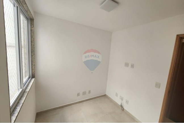 Imagem Apartamento com 3 Quartos para Alugar, 74 m² em Recreio Dos Bandeirantes - Rio De Janeiro Imagem Apartamento com 3 Quartos para Alugar, 74 m² em Recreio Dos Bandeirantes - Rio De Janeiro