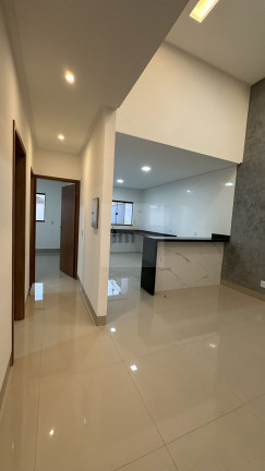 Imagem Casa com 3 Quartos à Venda, 117 m² em Setor Garavelo - Goiânia