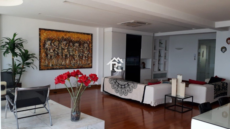 Imagem Apartamento com 3 Quartos à Venda, 230 m² em Copacabana - Rio De Janeiro Imagem Apartamento com 3 Quartos à Venda, 230 m² em Copacabana - Rio De Janeiro